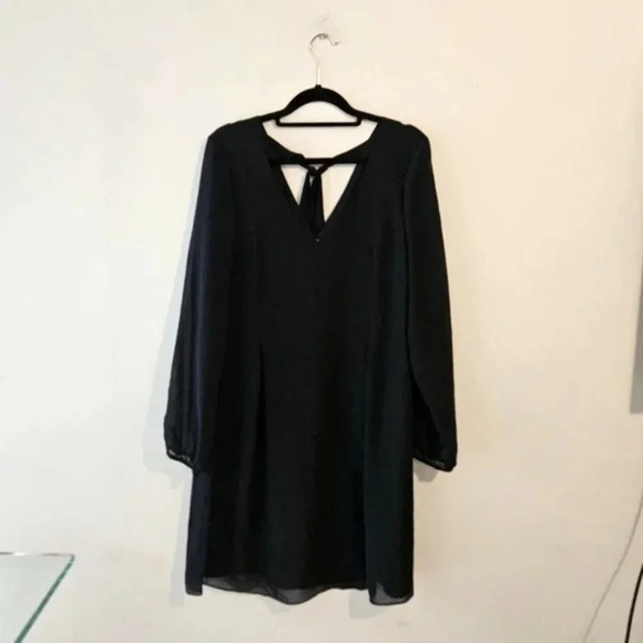 INC Back Bow Shift Dress - Picture 2 of 10